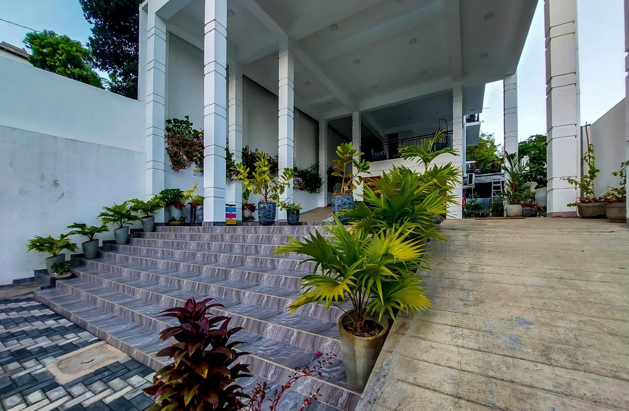 Hotel Zodiak à Tangalle Extérieur photo